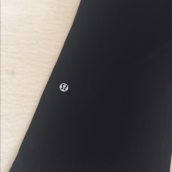 Lululemon Crop - Picture 5 of 5